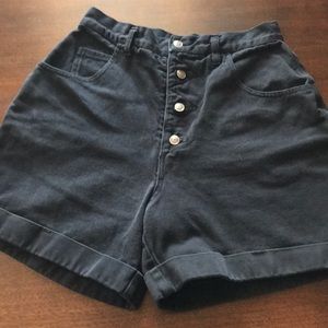 Vintage High waisted cuffed black denim shorts